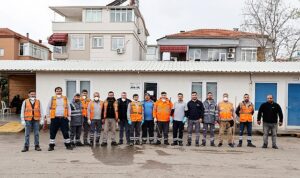 buyuksehir-toplu-ulasim-araclarini-titizlikle-temizliyor.jpg