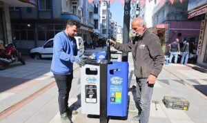 canik-belediyesi-sifir-atik-kulturunu-buyutuyor-yeni-atik-noktalari-olusturuldu.jpg