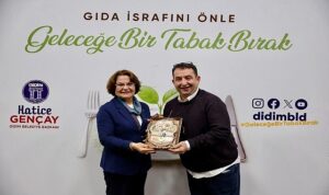 didim-belediyesinden-gida-israfi-paneli-gelecege-bir-tabak-birak.jpg