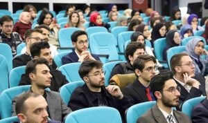 gencligin-gelecegine-yon-veren-ihtisas-akademisi-konya-programi-basladi.jpg