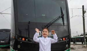 hayal-etti-6-yasinda-vatman-oldu.jpg