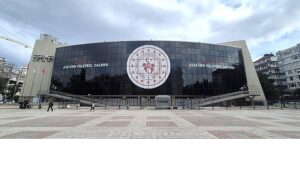 izmir-ataturk-voleybol-spor-kompleksinin-iklimlendirme-altyapisinda-form-endustri-urunleri-tercih-edildi.jpg