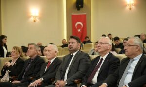 kahramankazanda-tarimin-gelecegi-masaya-yatirildi-toprak-en-kiymetli-hazinemiz.jpg