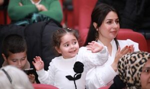 keciorende-turk-sanat-muzigi-konserine-yogun-ilgi.jpg