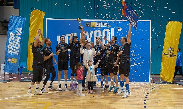 konya-buyuksehir-kurumlar-arasi-voleybol-turnuvasi-tamamlandi.jpg