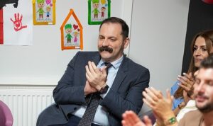 maltepe-belediyesinin-kreslerinde-23-nisan-coskusu.jpg