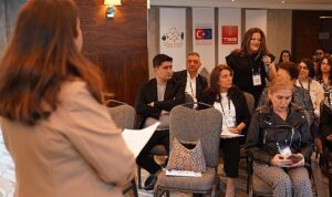 manisa-buyuksehir-belediyesi-kadin-dostu-kentler-hedefi-icin-ankarada.jpg