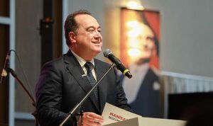 manisada-dunya-kulturleri-ayni-sofrada-bulustu.jpg