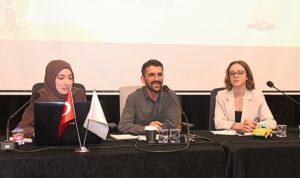 osmangazi-belediyesi-ebeveynleri-ana-baba-okulunda-bilgilendirdi.jpg
