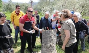seferihisar-belediyesi-ve-ilce-tarimdan-mudurlugunden-uygulamali-egitim.jpg