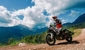 sky-adventure-motosiklet-yarislarina-dogru.jpg