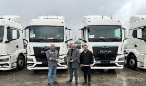 uluslararasi-taahhut-sirketi-makimsan-arac-parkini-20-adet-man-cekiciyle-guclendirdi.jpg