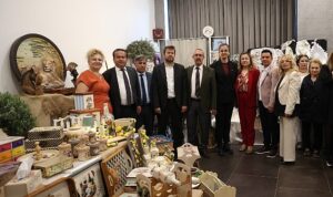 uncali-atasemden-yesil-vatan-temali-yil-sonu-sergisi.jpg