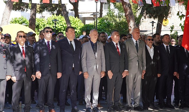 19-mayis-ataturku-anma-ve-genclik-spor-bayrami-coskuyla-kutlandi.jpg