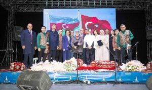 40-yillik-kardeslik-sarkilarla-kutlandi.jpg