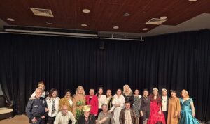 ayip-ettik-sahneye-hazirlaniyor.jpg