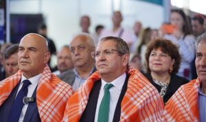 ayvalikta-tarihi-bulusma-agroayvalik-2026-kapilarini-acti.jpg