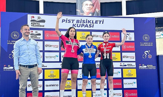 basari-onlar-icin-artik-bir-gelenek.jpg