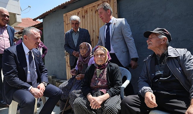 baskan-buyukakin-ile-izmitin-koylerinde-simsicak-goruntuler.jpg