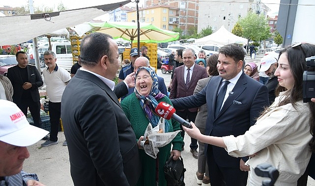 baskan-cirpanoglu-ve-milletvekili-beker-sahada.jpg