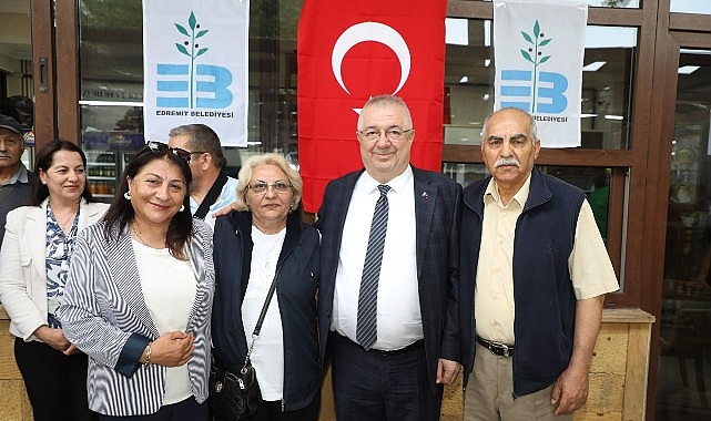 baskan-ertas-altinolukta-vatandaslarla-bulustu.jpg