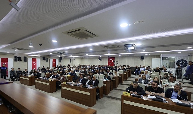 baskan-kinaydan-mali-disiplin-ve-hizmet-vurgusu.jpg