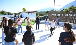 baskan-topaloglundan-sporculara-mangal-partisi.jpg