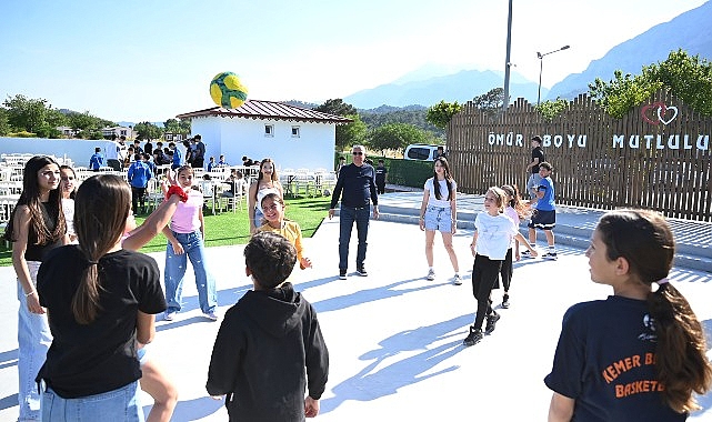 baskan-topaloglundan-sporculara-mangal-partisi.jpg