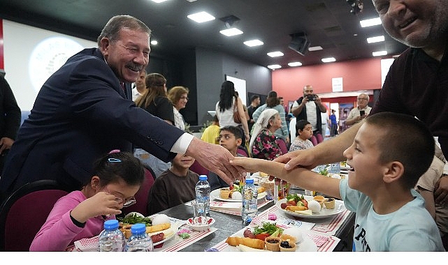 baskan-topuz-ozel-bireylerle-milas-belediyesi-tarafindan-duzenlenen-kahvaltida-bulustu.jpg