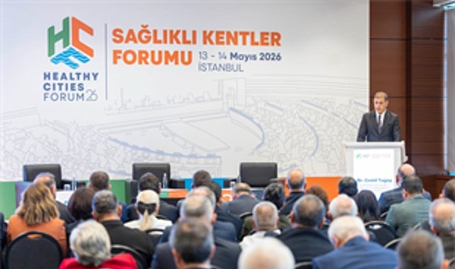 baskan-tugay-saglikli-kentler-forumunda-konustu-iklim-hedefleri-ancak-kentlerde-somutlasir.jpg