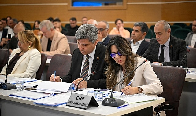 bornova-belediyesinde-2025-kesin-hesabina-meclis-onayi.jpg
