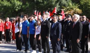 burhaniyede-19-mayis-coskusu-yasandi.jpg