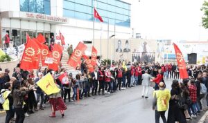 ciglide-1-mayis-coskusu-baskan-yildiz-emekcilerle-omuz-omuza.jpg
