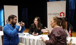 dunya-engelliler-haftasi-beylikduzunde-etkinliklerle-gecti.jpg