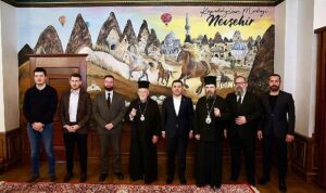 fener-rum-patrigi-bartholomeos-baskan-ariyi-ziyaret-etti.jpg