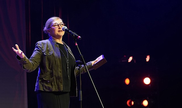 filmsan-yilin-kadin-oyuncusu-odulu-sebnem-kosteme-verildi.jpg