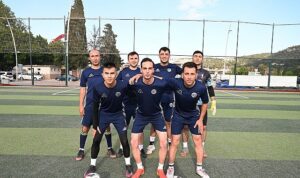 grand-lig-kurumlar-yarisiyor-futbol-turnuvasini-dostluk-kazandi.jpg