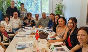 ihsan-tas-imzali-kirik-ruhlar-guclu-kadin-hikayeleriyle-geliyor.jpg