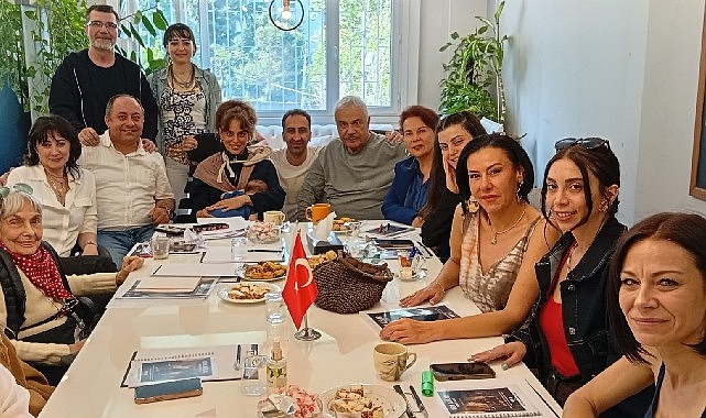 ihsan-tas-imzali-kirik-ruhlar-guclu-kadin-hikayeleriyle-geliyor.jpg