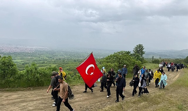 inegolde-doga-severler-19-mayis-ve-genclik-haftasi-icin-yurudu.jpg