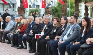 karabaglar-belediyesi-uc-fidani-kendi-adlarini-tasiyan-parkta-andi.jpg