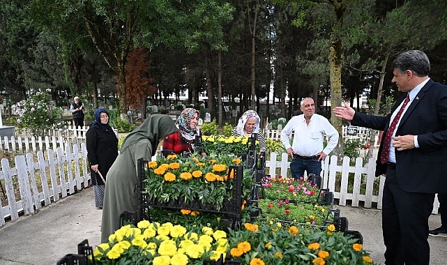 kartepe-belediyesinden-bayram-oncesi-anlamli-hizmet.jpg