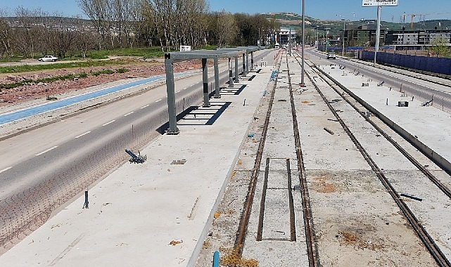 kartepe-tramvay-hattinda-ilk-istasyon-tamam.jpg