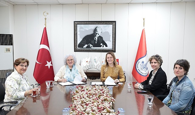 konakta-esit-yasam-icin-is-birligi-mucadeleyi-birlikte-buyutecegiz.jpg