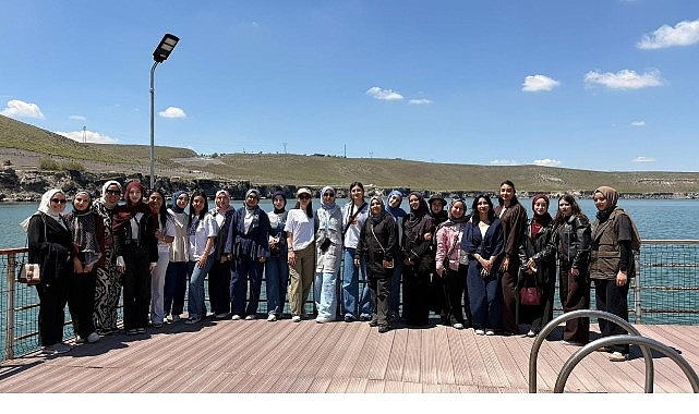 limanin-cografya-gezileri-ve-kariyer-egitimleriyle-gencler-donanimli-yetisiyor.jpg