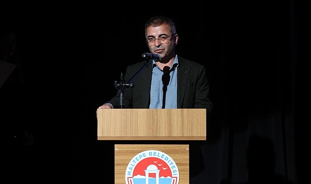 maltepede-19-mayis-coskusu-genclerin-performansiyla-sahneye-tasindi.jpg