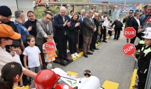 menemende-bir-acilis-iki-mujde.jpg
