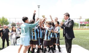 osmangazide-cocuk-olimpiyatlari-nefes-kesen-yarislara-sahne-oldu.jpg