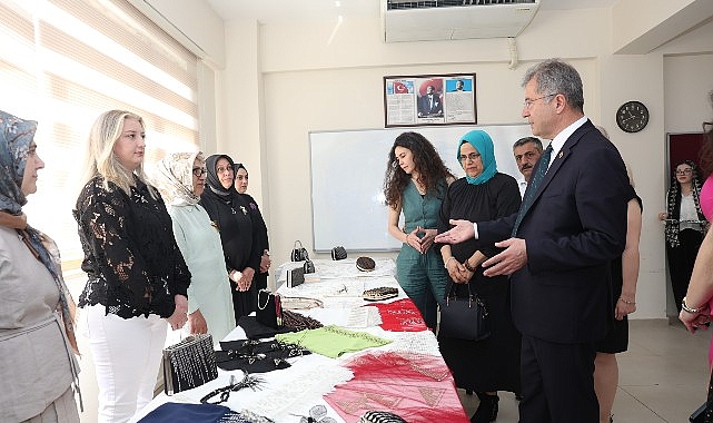 osmek-kursiyerlerinin-eserleri-hudavendigarda-sergilendi.jpg