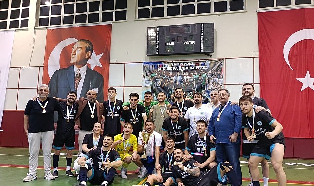 pes-etmediler-sampiyon-oldular.jpg